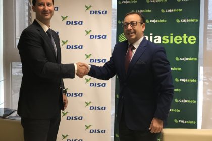 DISA y Cajasiete renuevan su acuerdo para ofrecer descuentos a sus clientes