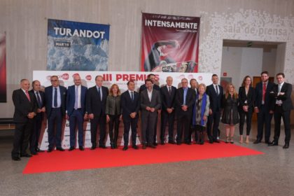 AJE Canarias reúne a todo el sector empresarial en la entrega de los III Premios Joven Empresario 2019